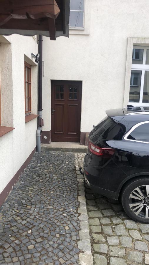 Plac Swietej Katarzyny 13 *