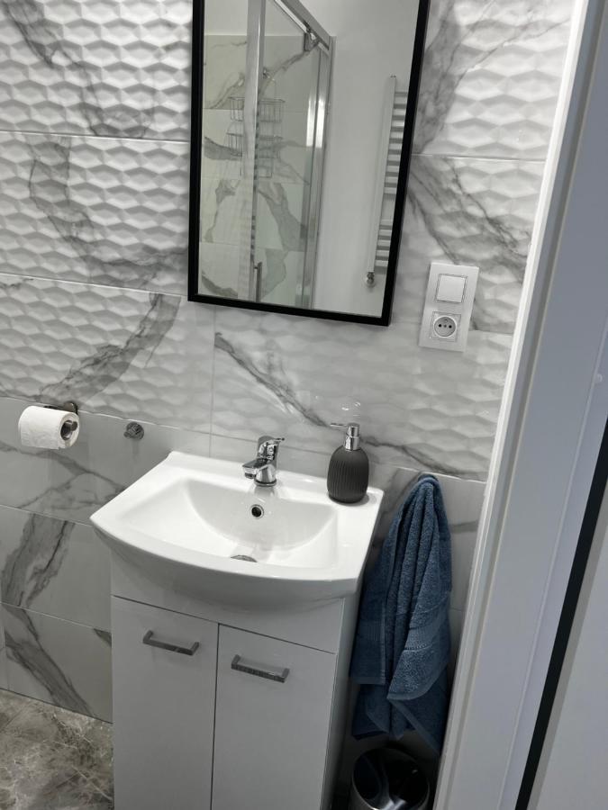 Apartment Plac Swietej Katarzyny 13 *