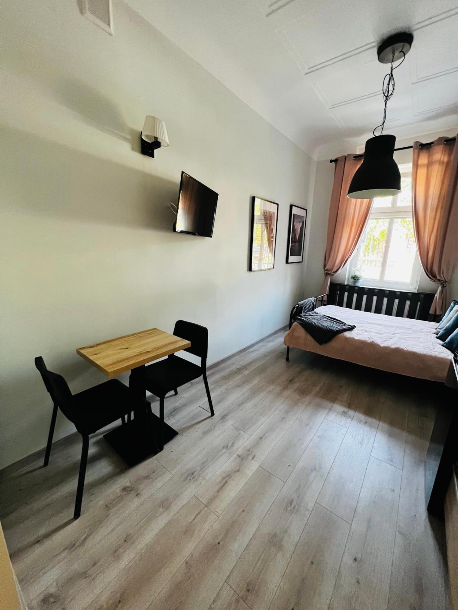 Plac Swietej Katarzyny 13 * Torun