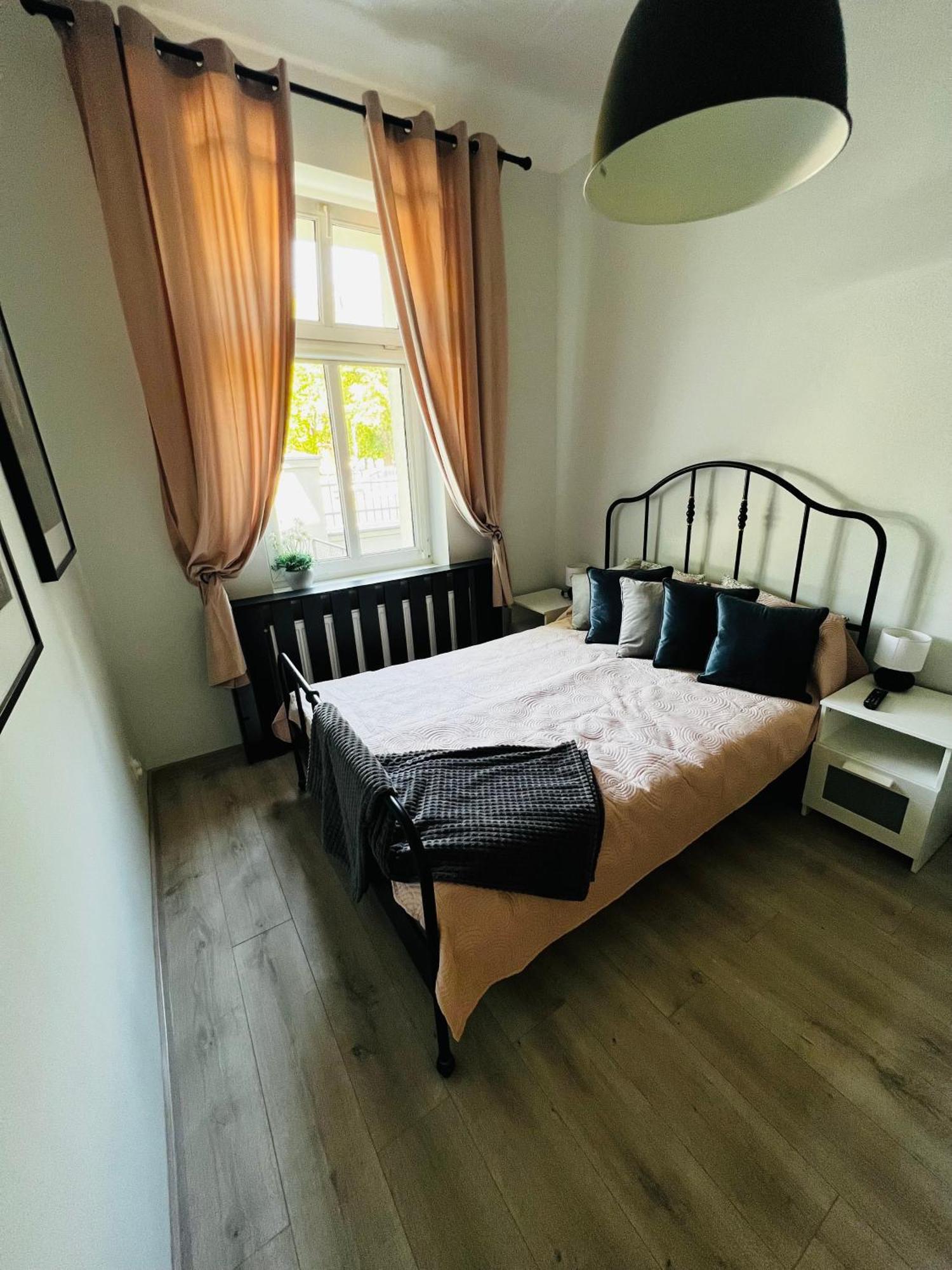 Plac Swietej Katarzyny 13 * Torun